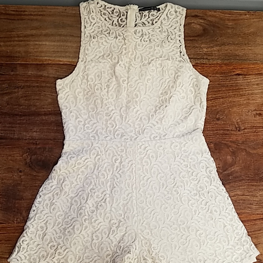 Elegant Lace Jumpsuit